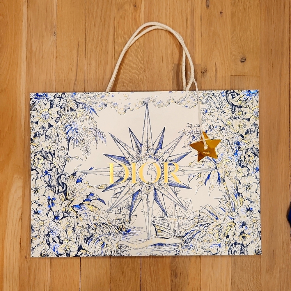 CHRISTIAN DIOR NEW SHOPPING BAG BOX RIBBON LOGO DUST-BAG SLEEPER GIFT CHARM